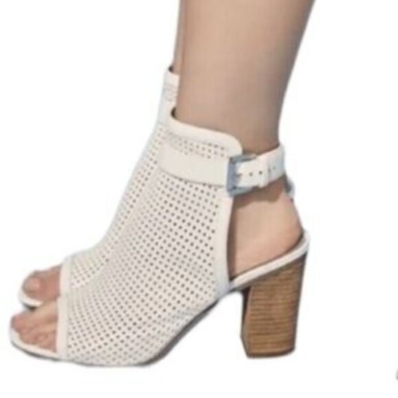Sam Edelman Emmie Perforated Open Toe Block-Heel Slingback Ankle Bootie Sandals - Picture 5 of 12